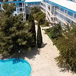 Azurro 3*
