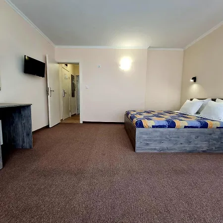 Azurro Szálloda Napospart