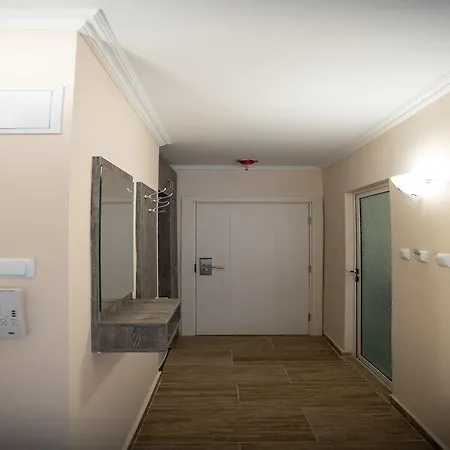 ホテル Azurro サニービーチ