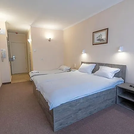 Azurro Hotel 3*