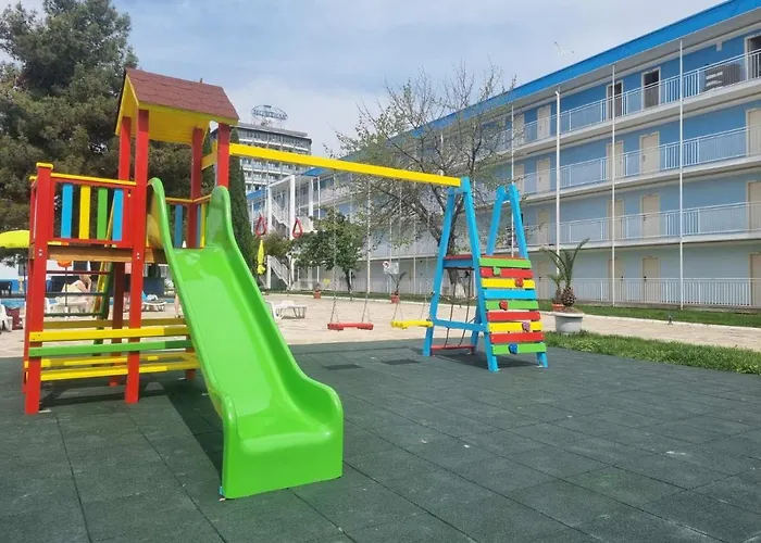 Azurro 3* Солнечный берег