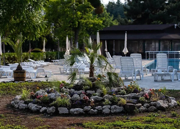 Azurro Солнечный берег