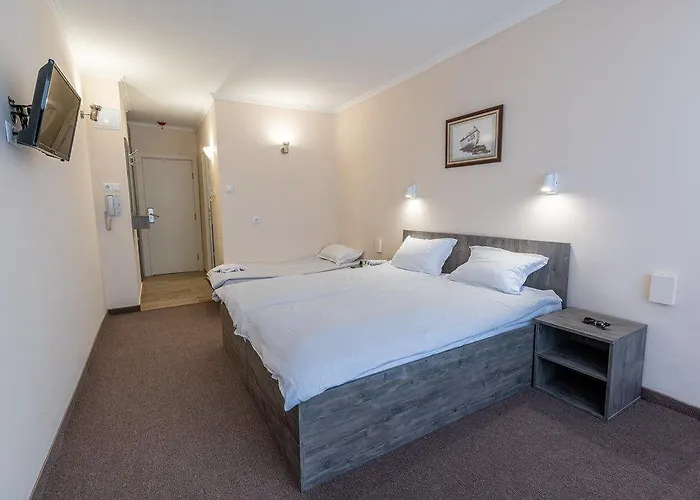 Azurro Солнечный берег